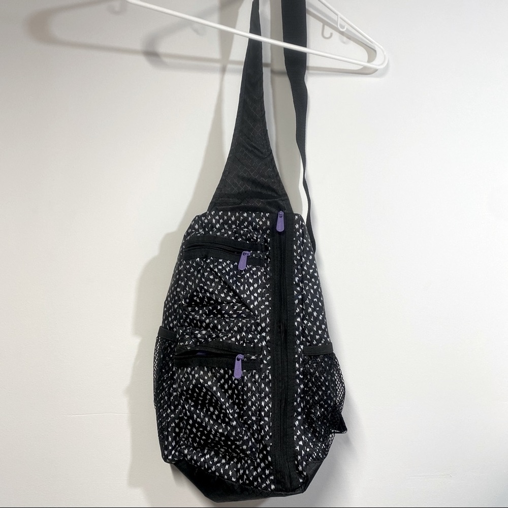Thirty-one sling backpack